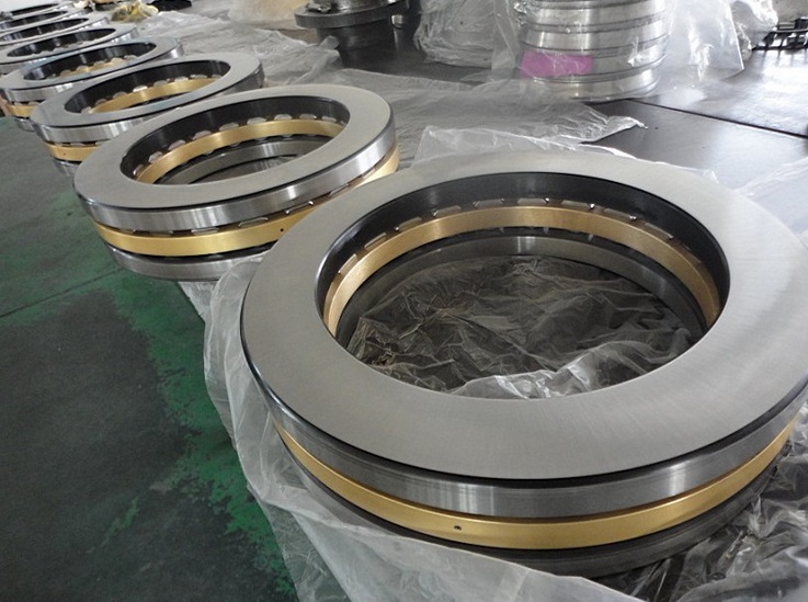 Thrust cylindrical roller bearings